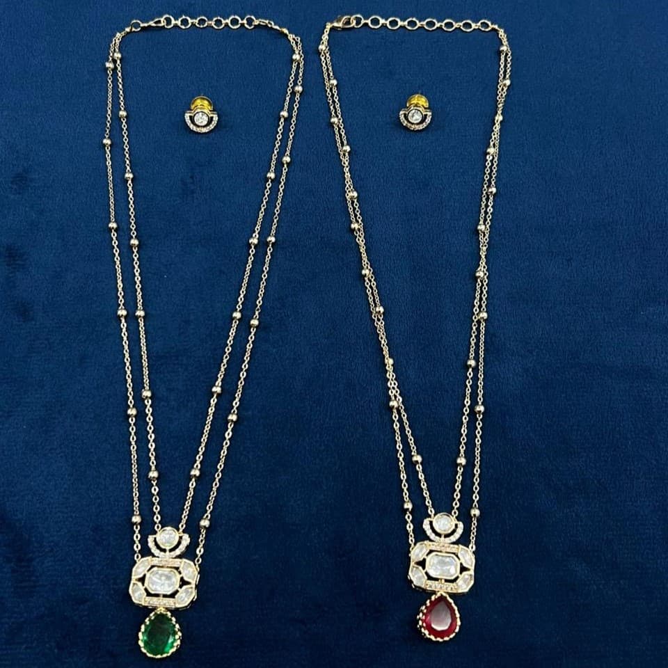 Green & Red Pendant Set