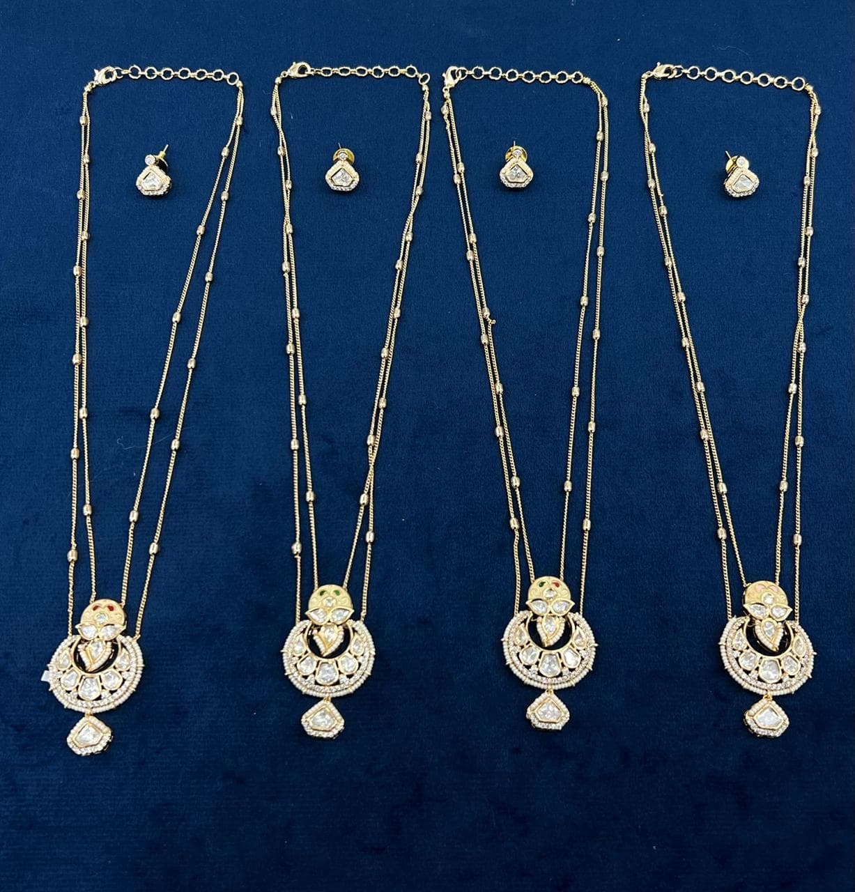 Double Layered brooch Necklace