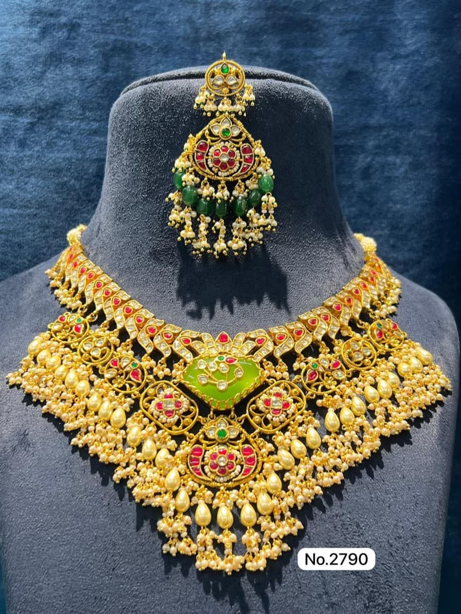 Pink and Green Choker Necklace