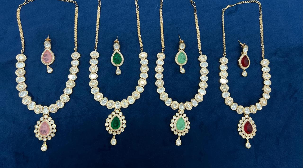 Mystic Filled With Colors Necklace